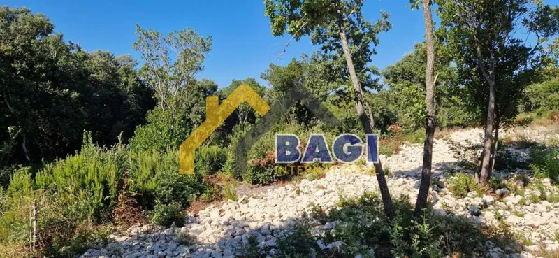 Peruški Agricultural land near the sea 900m2 – 2