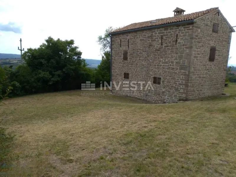 Authentic Istrian house with a view of the sea and hills – 3