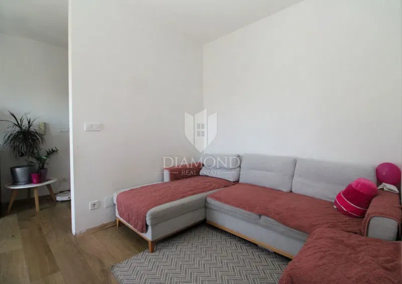 VIŠKOVO, MLADENIĆI – TWO-BEDROOM APARTMENT WITH PARKING – 2