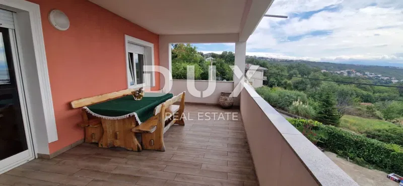 OPATIJA, MATULJI - Investment bomb between Matulji and Volosko - House with a view and 4 apartments! – 2