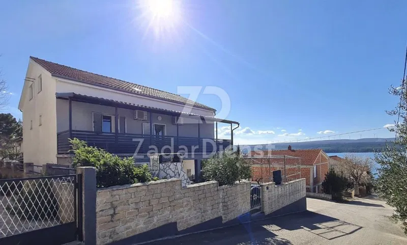 Haus von 274 m² mit Meerblick in Kruševo