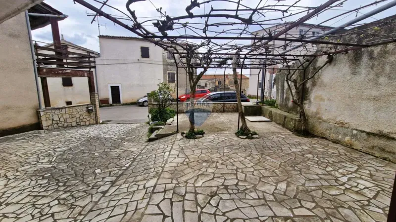 Casa Marčana, 180m2 – 2