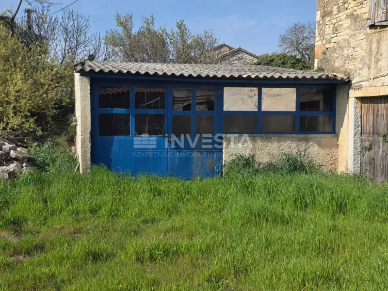 Stone house with spacious land in the heart of Istria – 3