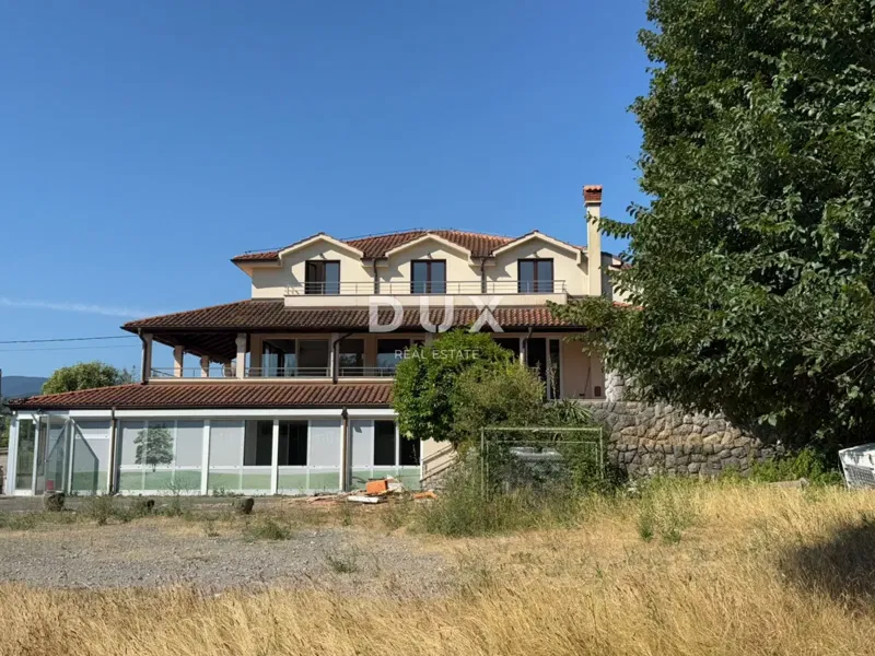 MATULJI, ŠAPJANE - detached house (commercial building 780 m2) + 3,484 m2 of garden! OPPORTUNITY! – 3