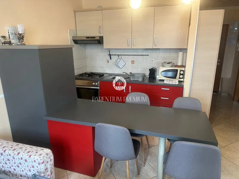 UMAG – A 200 m DAL MARE! TERRAZZA + PARCHEGGIO – OCCASIONE! – 3