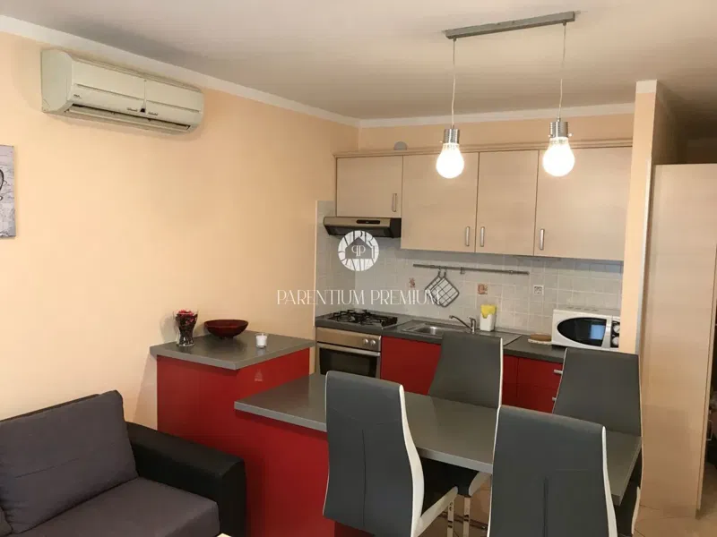 UMAG – A 200 m DAL MARE! TERRAZZA + PARCHEGGIO – OCCASIONE! – 2