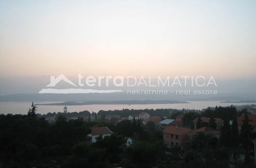 Građevinsko zemljište Sveti Filip i Jakov s pogledom na more