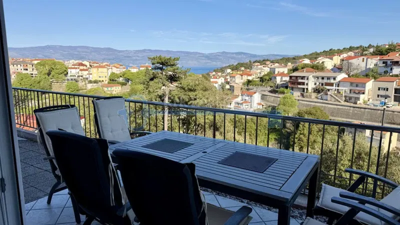 VRBNIK - WOHNUNG MIT MEERBLICK