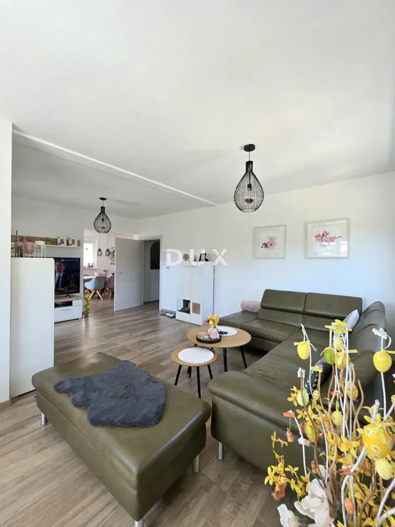 Pula, Nova Veruda, mieszkanie 5-pokojowe, 209,93 m2 – 2