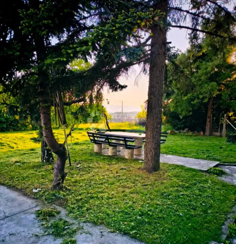 House Perjavica, Podsused - Vrapče, 240m2 – 2