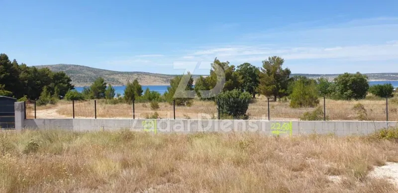Građevinsko zemljište sa pogledom na more - Starigrad