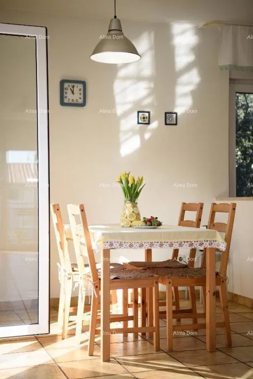 PREMANTURA – beautiful two-storey house with three apartments – 2