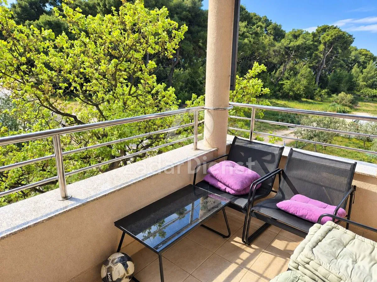 Zweizimmerwohnung von 55 m2 im 2. Stock in Biograd na Moru