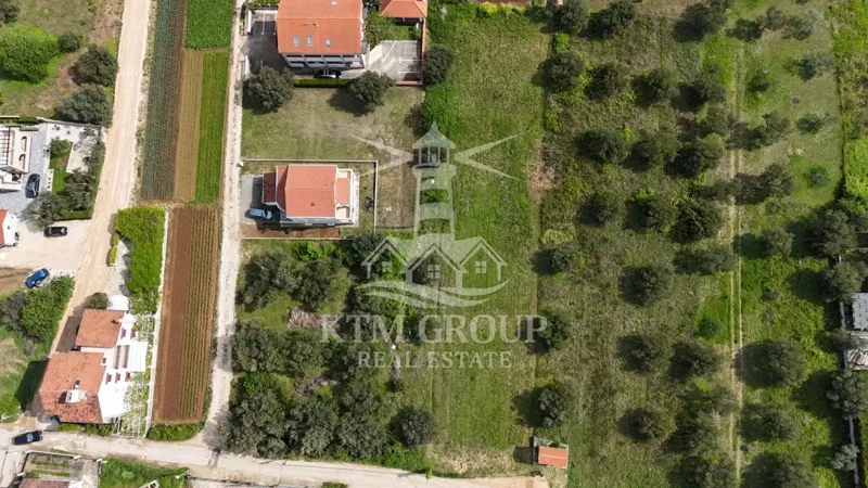 OPPORTUNITY! SUKOŠAN, BUILDING LAND, 250m from the SEA, EXCELLENT LOCATION – 2