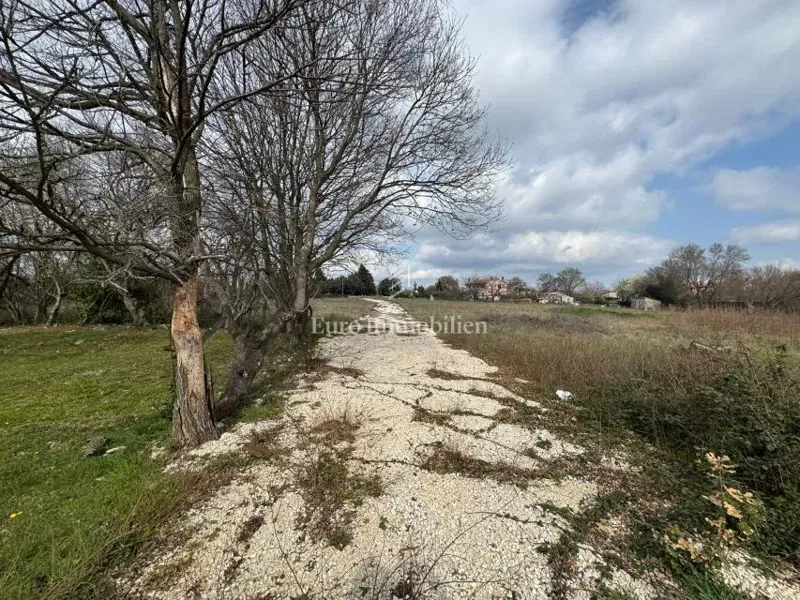 Działka Labin – 3