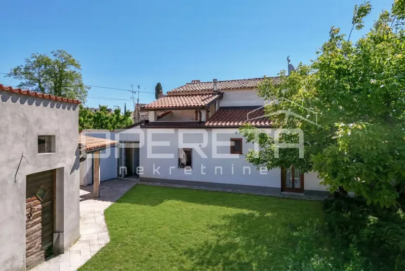Poreč area - Detached stone house with a large garden near the sea – 2
