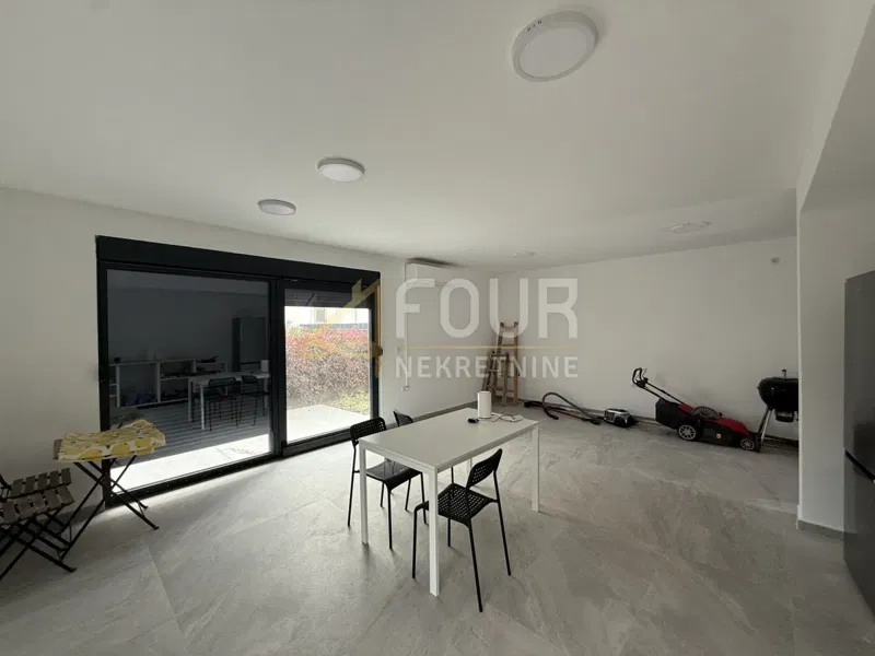 Flat Poreč, 180,32m2 – 3