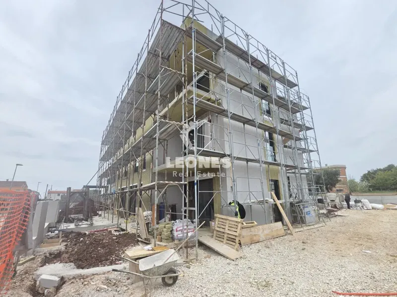 Quality apartment with garden 600 m from the sea near Umag – 2