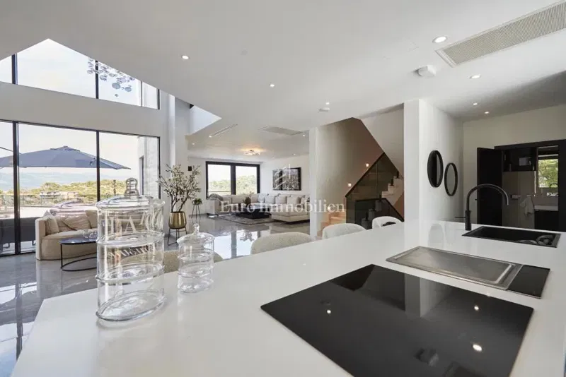 Villa that takes your breath away, sea view and heated pool, Trogir – 2
