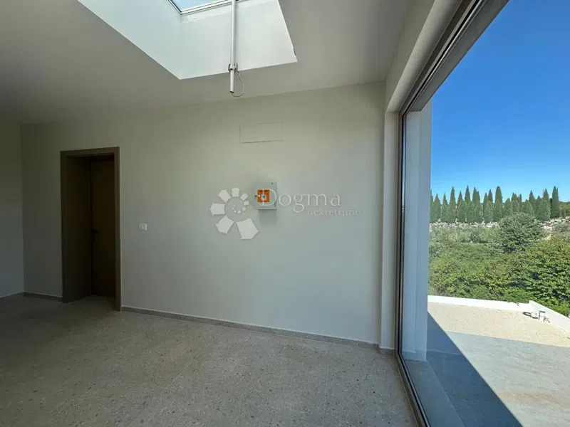 Flat Novigrad, 88,43m2 – 3