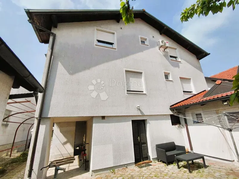 Ház Bronx, Varaždin, 300m2
