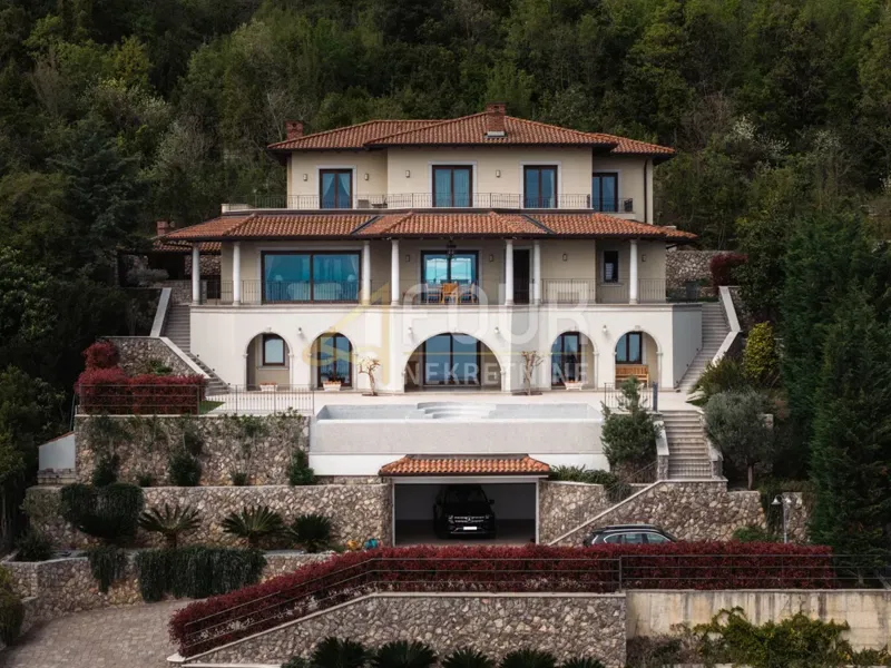 Ház Ičići, Opatija - Okolica, 508m2 – 2