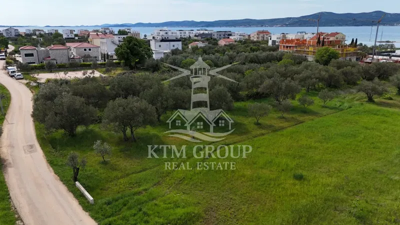 SUKOŠAN – Building land of 815 m² in an attractive location – 3