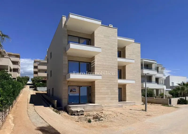 MANDRE first row to sea luxury apartments sea view S2 – 2