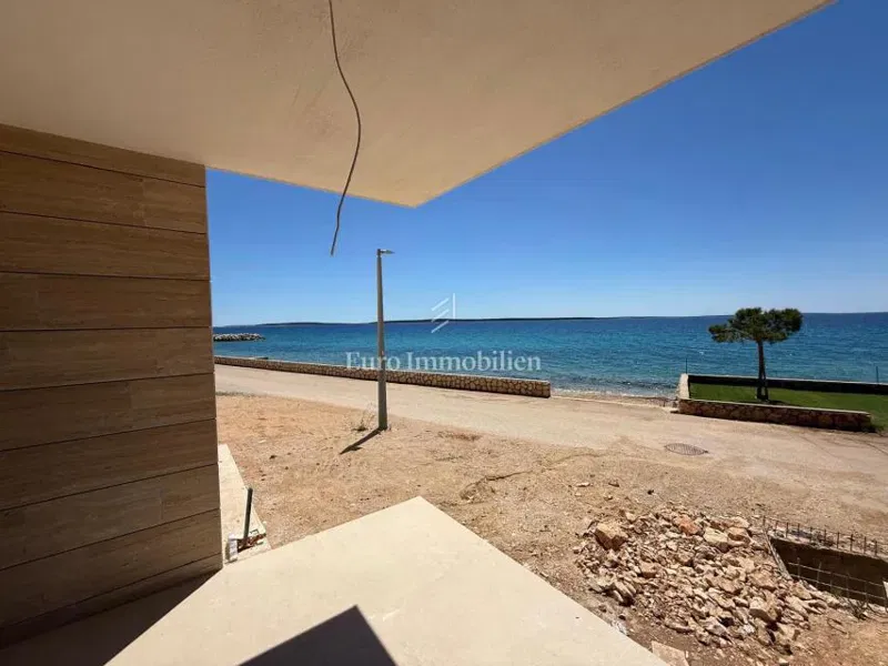MANDRE first row to sea luxury apartments sea view S2 – 3