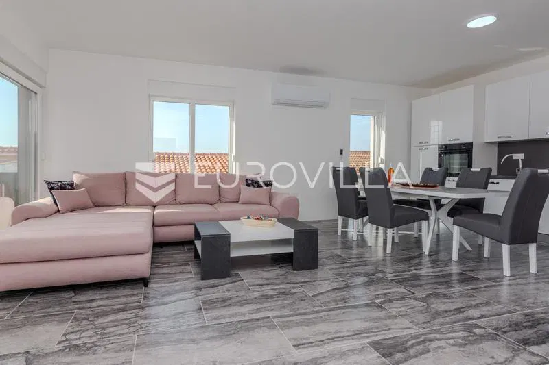 Vir, beautiful three-bedroom apartment with roof terrace and sea view – 3