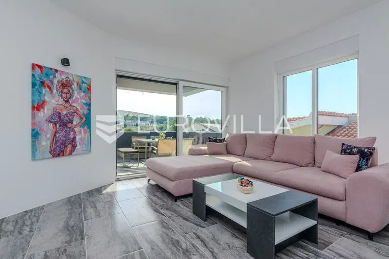 Vir, beautiful three-bedroom apartment with roof terrace and sea view – 2