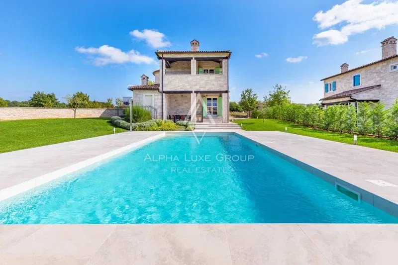 Stone villa with a pool in the traditional style, Istria, Poreč – 2