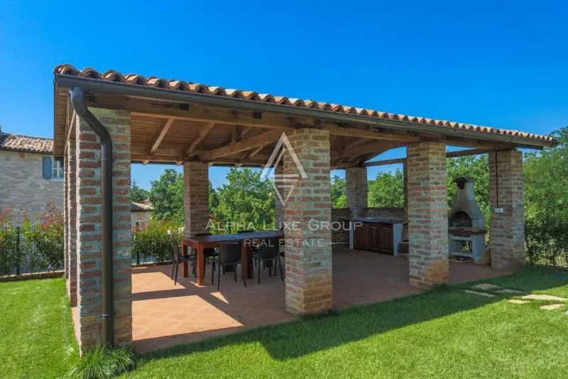 Splendida villa in pietra con piscina e ampio giardino, Istria, Parenzo – 2