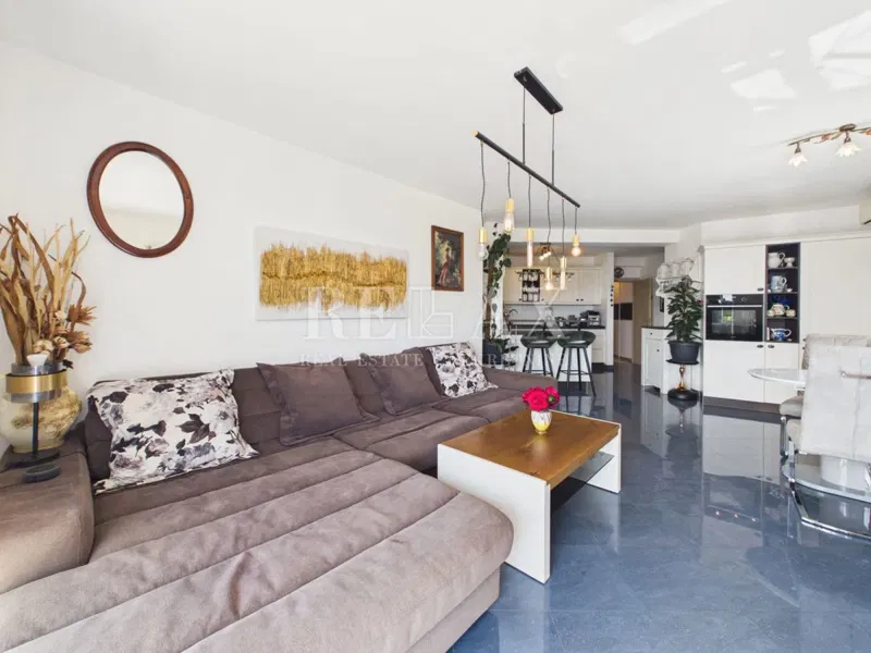 Crikvenica - appartamento con due camere da letto, parcheggio e vista mare – 3