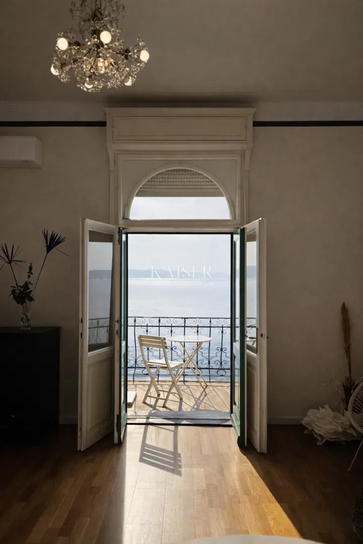 Opatija, Lovran – Tengerparti lakás első sorban, panorámás erkély, közvetlen tengeri kapcsolat – 3