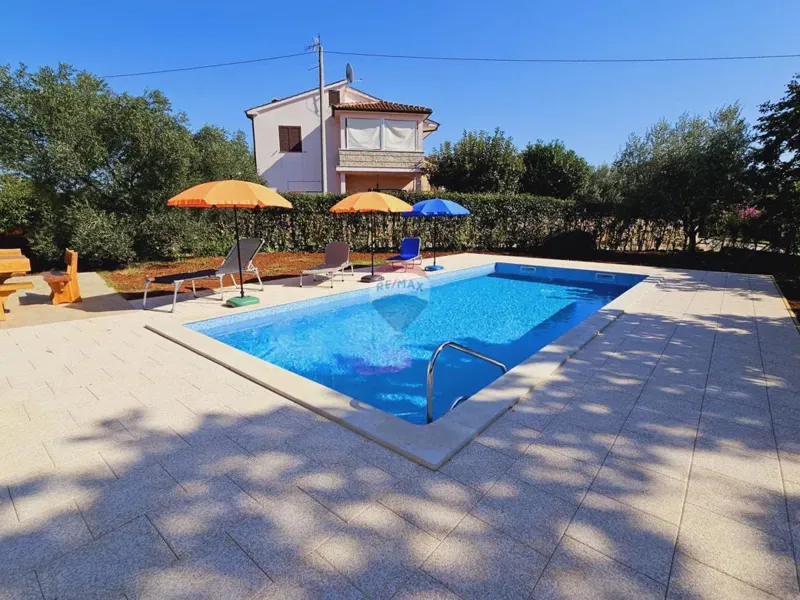 ISTRIA, NOVA VAS – Casa con piscina e appartamento – 3
