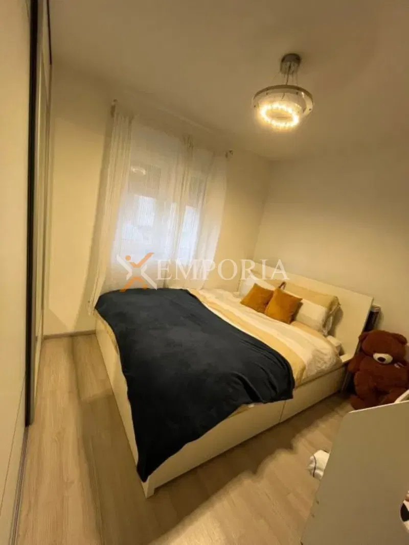 Zadar – apartment with garden, 2 parking spaces – 3