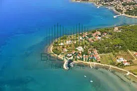 Građevinsko zemljište 613 m2. PRIVLAKA. ZADAR.