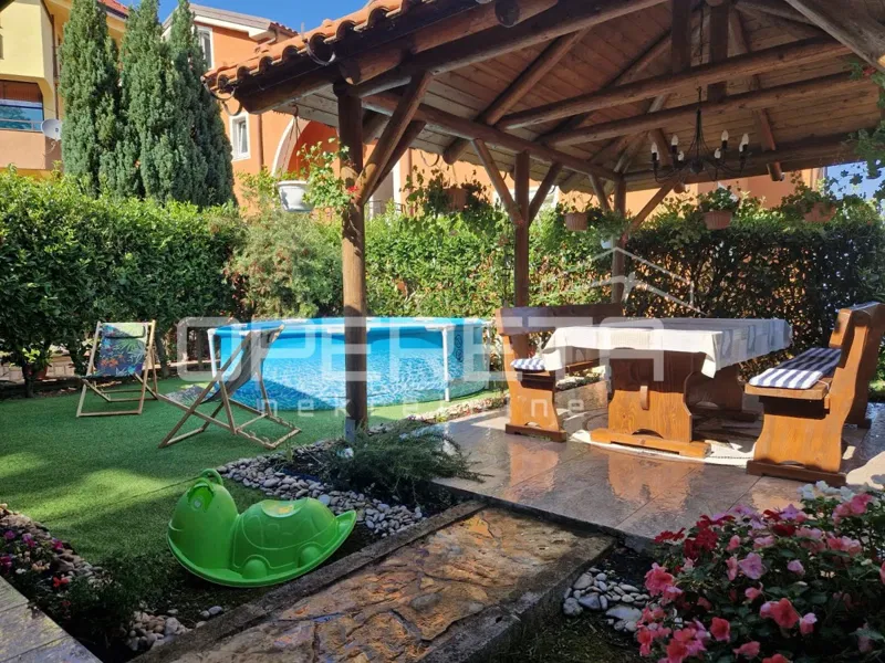 Lovran – Apartment with a sea view, garden, barbecue, and parking space in a quiet location – 2