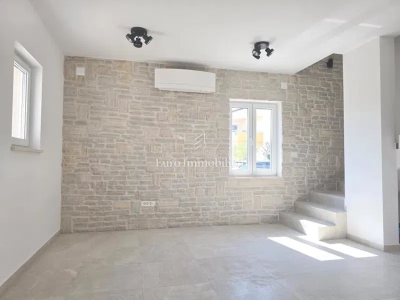 Zona Malinska, casa indipendente con piscina! – 3