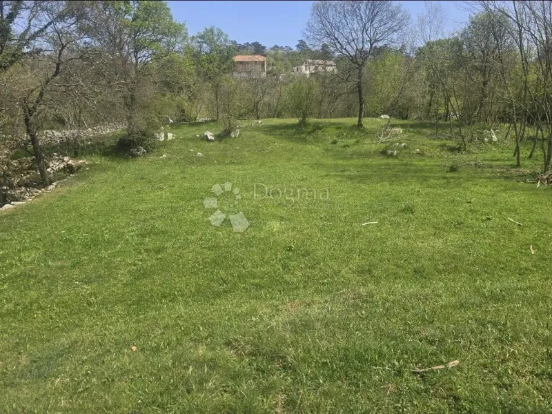 Građevinsko zemljište- Grad Grobnik