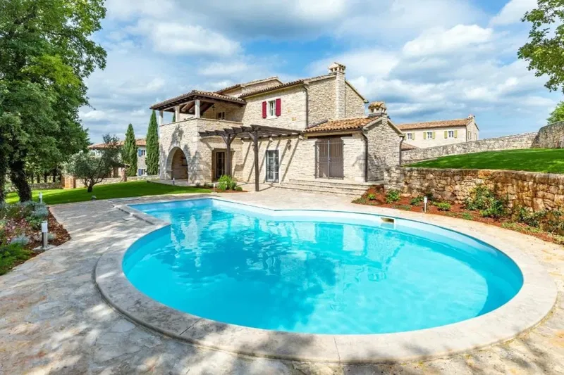 Villa autoctona in Istria centrale con arredamento moderno – 2