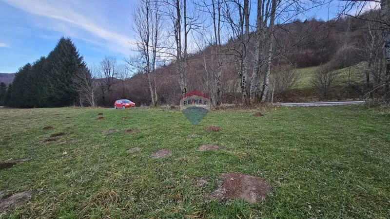 Terreno edificabile Mrkopalj, 849m2