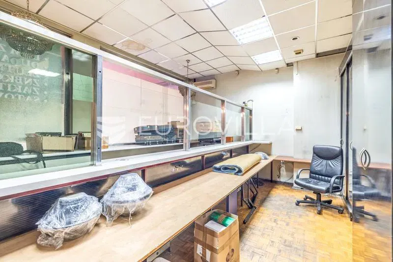 Zagreb, Črnomerec, functional street business space 80 m² – 2