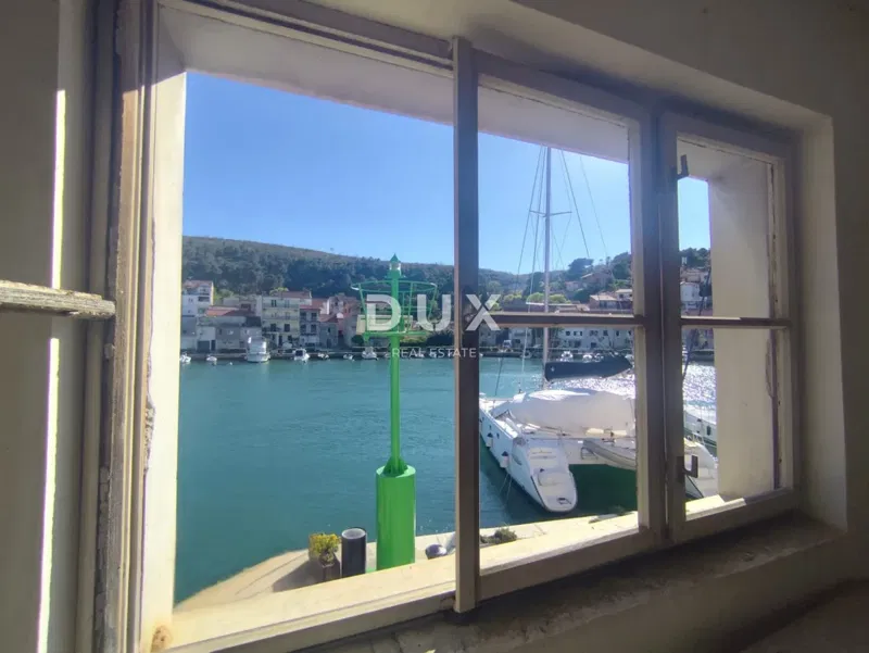 ZATON, ŠIBENIK - La casa in prima fila sul mare sarà ricostruita. – 2