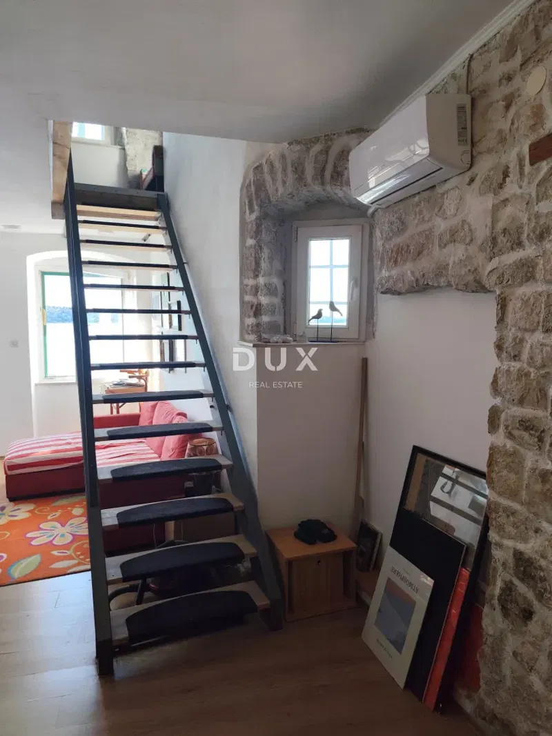ŠIBENIK, RIVA - Autentyczny apartament w kamiennym domu z widokiem na morze – 2