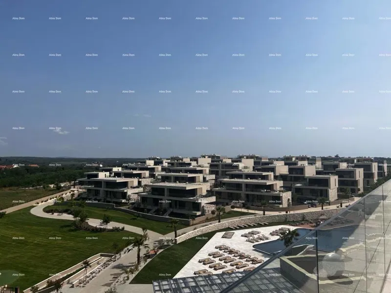 Vendita appartamenti - Lussuoso resort con piscina a sfioro sul tetto! Umago! – 3