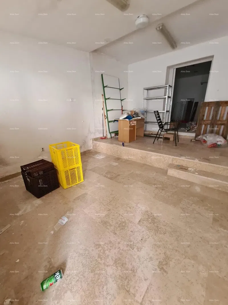Na prodaju poslovni prostor – 55 m², Barbariga