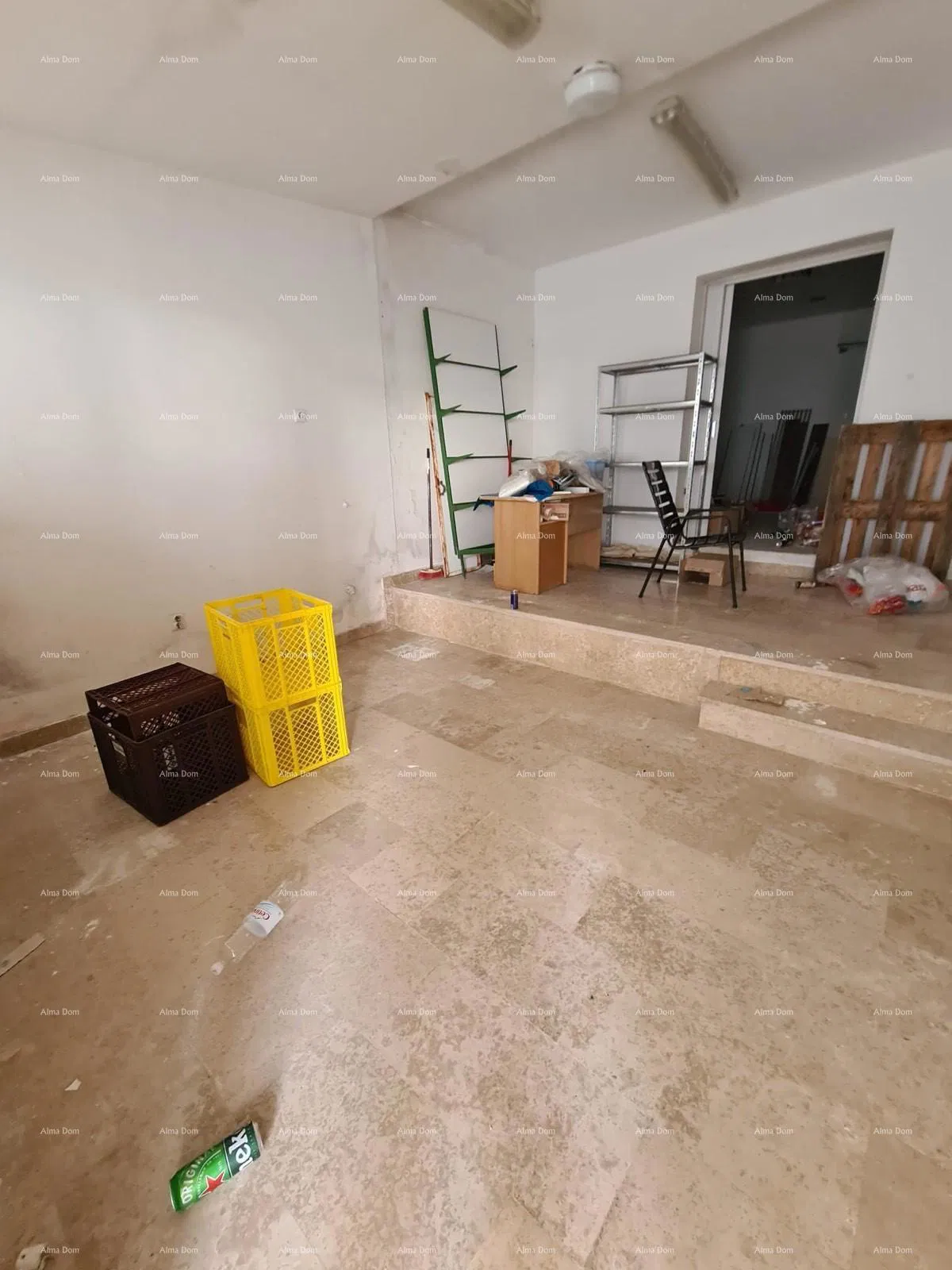 Na prodaju poslovni prostor – 55 m², Barbariga
