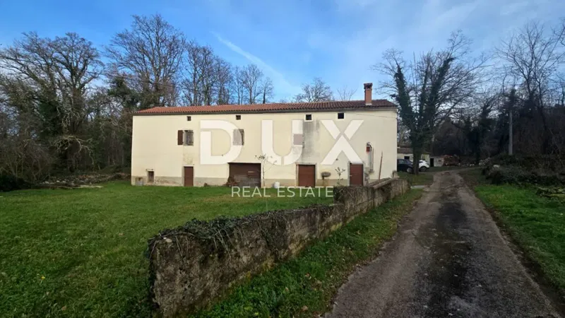 ISTRIA, LABIN - Property with two detached stone houses – 3